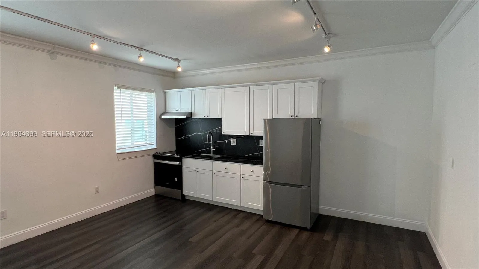 1115 Euclid Ave 3, Miami Beach, Florida 33139, Miami Beach, Florida 33139, 1 Bedroom Bedrooms, ,1 BathroomBathrooms,Residential Lease,For Rent,1115 Euclid Ave 3, Miami Beach, Florida 33139,A11964399