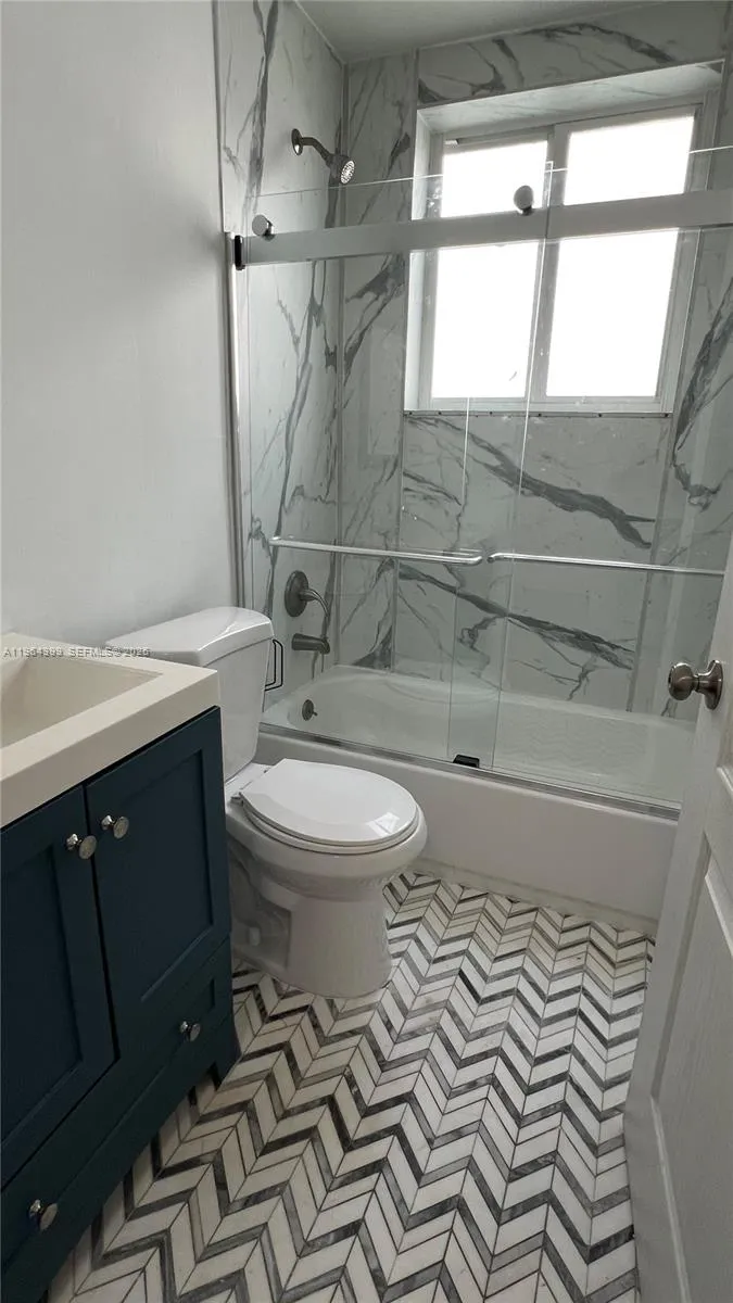 1115 Euclid Ave 3, Miami Beach, Florida 33139, Miami Beach, Florida 33139, 1 Bedroom Bedrooms, ,1 BathroomBathrooms,Residential Lease,For Rent,1115 Euclid Ave 3, Miami Beach, Florida 33139,A11964399