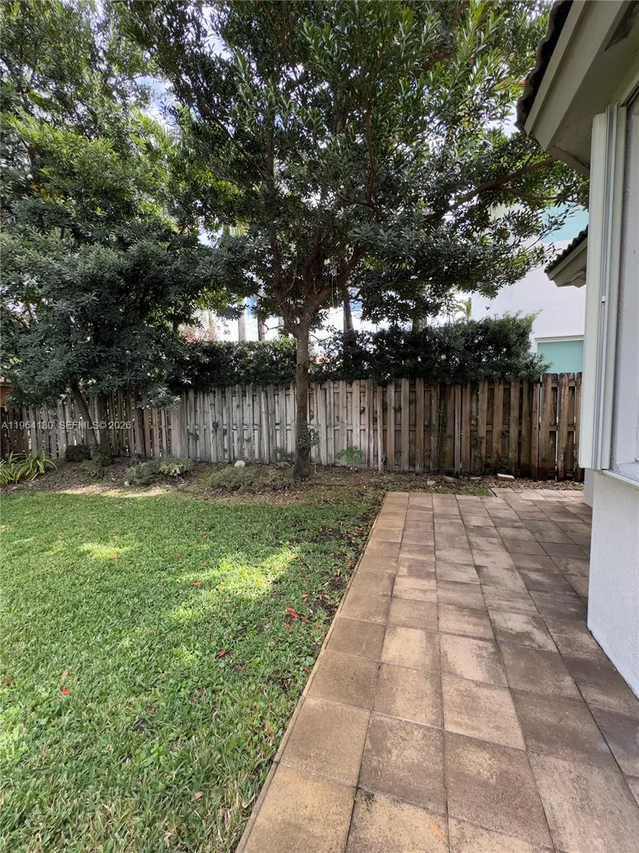 11177 Nw 79th Ln, Doral, Florida 33178, Doral, Florida 33178, 4 Bedrooms Bedrooms, ,3 BathroomsBathrooms,Residential Lease,For Rent,11177 Nw 79th Ln, Doral, Florida 33178,A11964180