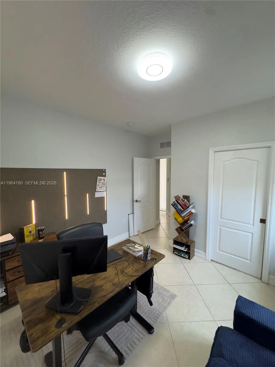 11177 Nw 79th Ln, Doral, Florida 33178, Doral, Florida 33178, 4 Bedrooms Bedrooms, ,3 BathroomsBathrooms,Residential Lease,For Rent,11177 Nw 79th Ln, Doral, Florida 33178,A11964180