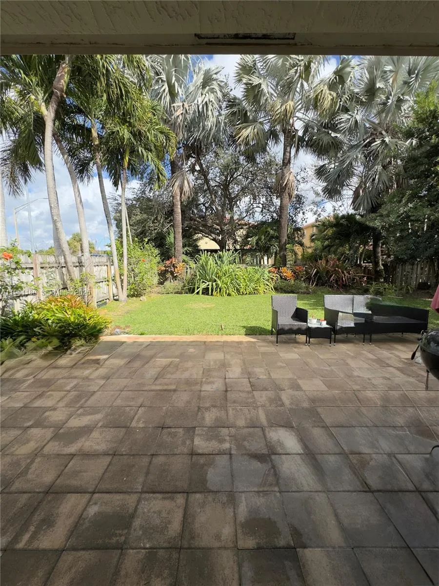 11177 Nw 79th Ln, Doral, Florida 33178, Doral, Florida 33178, 4 Bedrooms Bedrooms, ,3 BathroomsBathrooms,Residential Lease,For Rent,11177 Nw 79th Ln, Doral, Florida 33178,A11964180