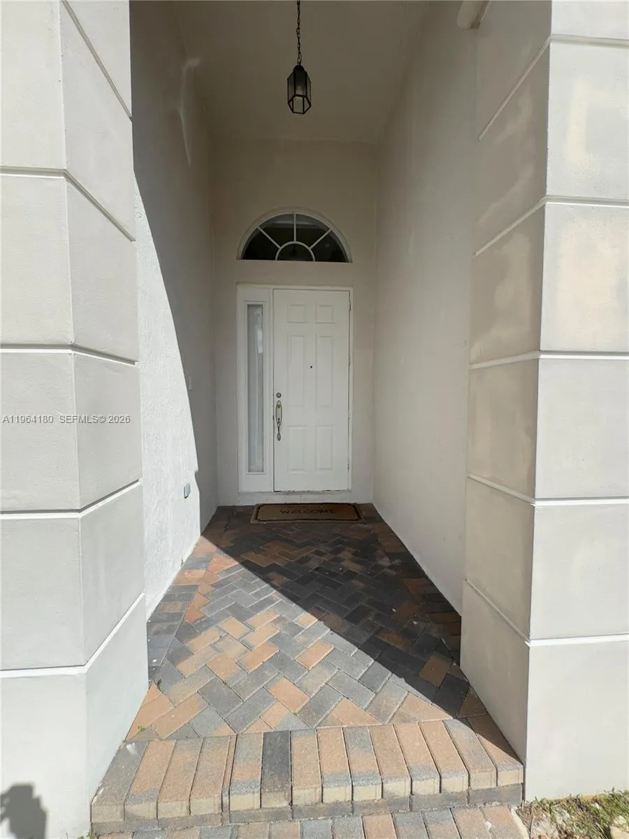 11177 Nw 79th Ln, Doral, Florida 33178, Doral, Florida 33178, 4 Bedrooms Bedrooms, ,3 BathroomsBathrooms,Residential Lease,For Rent,11177 Nw 79th Ln, Doral, Florida 33178,A11964180
