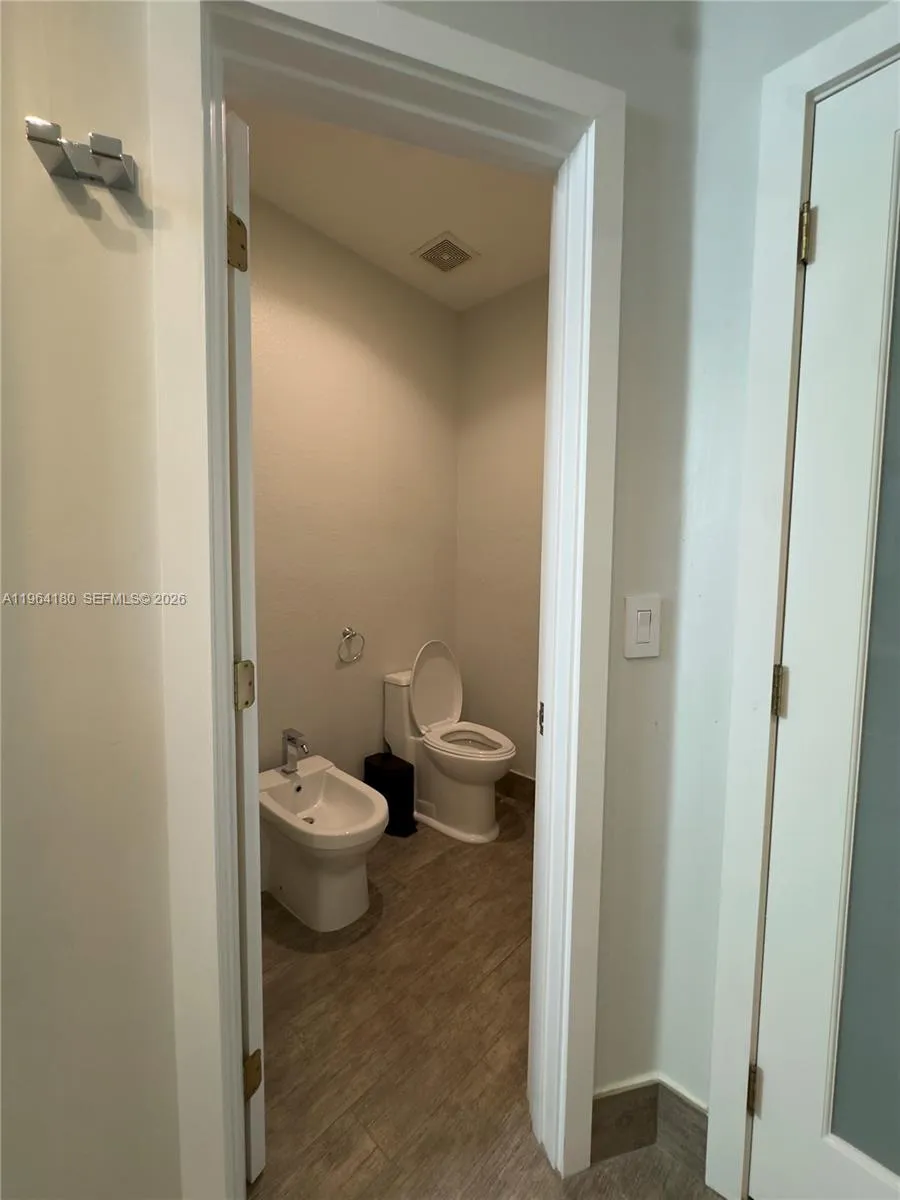 11177 Nw 79th Ln, Doral, Florida 33178, Doral, Florida 33178, 4 Bedrooms Bedrooms, ,3 BathroomsBathrooms,Residential Lease,For Rent,11177 Nw 79th Ln, Doral, Florida 33178,A11964180