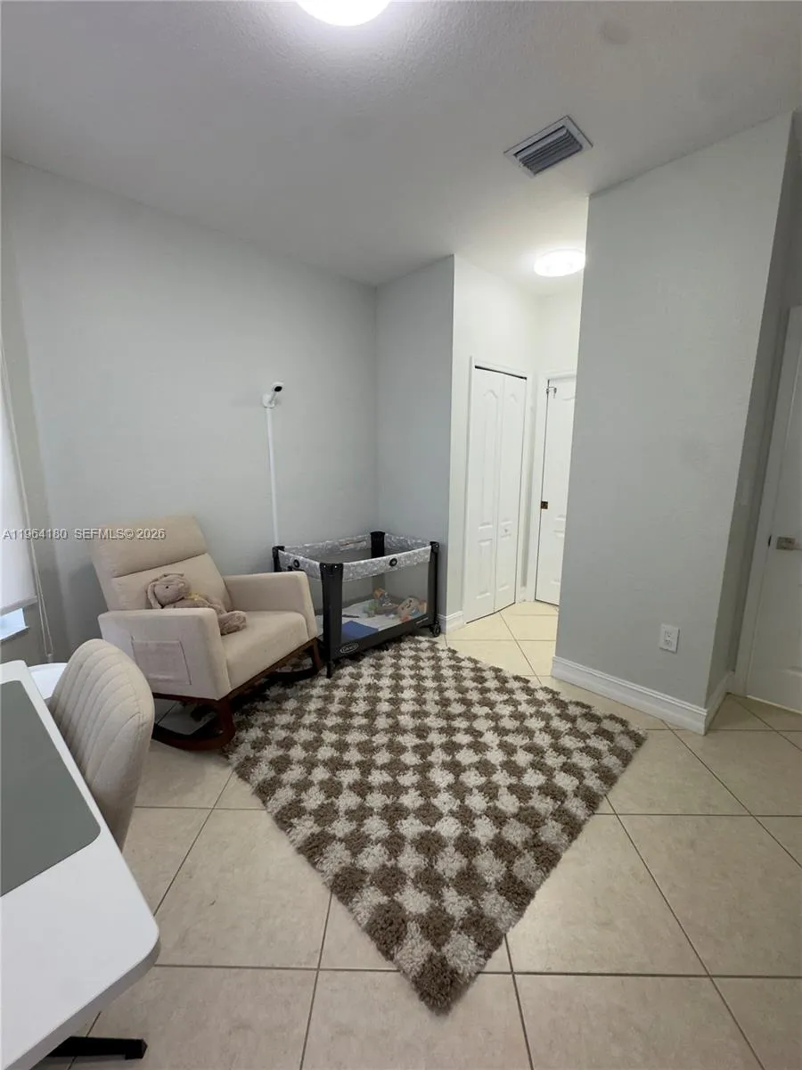 11177 Nw 79th Ln, Doral, Florida 33178, Doral, Florida 33178, 4 Bedrooms Bedrooms, ,3 BathroomsBathrooms,Residential Lease,For Rent,11177 Nw 79th Ln, Doral, Florida 33178,A11964180