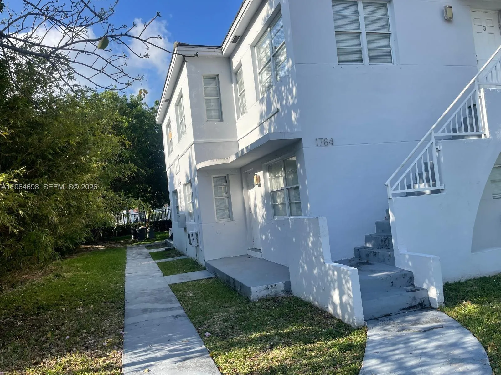 1784 Normandy Dr 4, Miami Beach, Florida 33141, Miami Beach, Florida 33141, 1 Bedroom Bedrooms, ,1 BathroomBathrooms,Residential Lease,For Rent,1784 Normandy Dr 4, Miami Beach, Florida 33141,A11964698