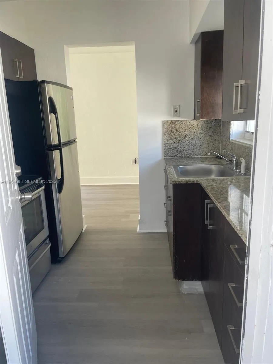 1784 Normandy Dr 4, Miami Beach, Florida 33141, Miami Beach, Florida 33141, 1 Bedroom Bedrooms, ,1 BathroomBathrooms,Residential Lease,For Rent,1784 Normandy Dr 4, Miami Beach, Florida 33141,A11964698