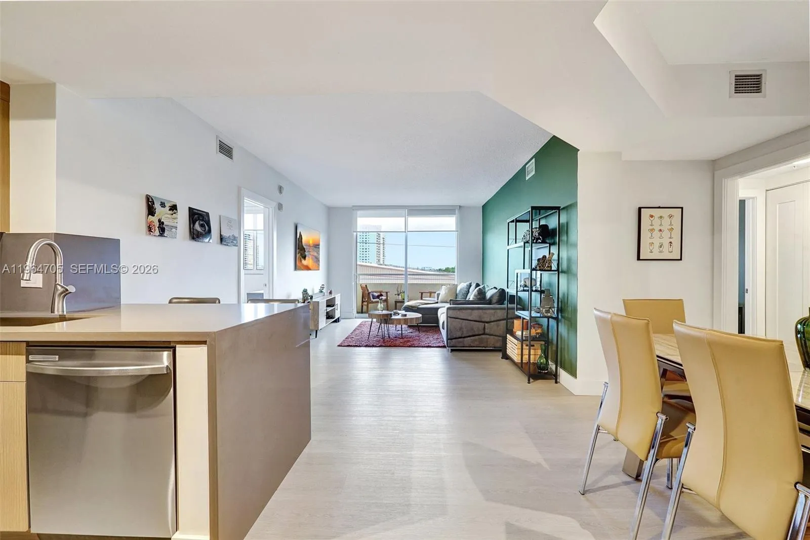 18800 Ne 29th Ave 517, Aventura, Florida 33180, Aventura, Florida 33180, 2 Bedrooms Bedrooms, ,2 BathroomsBathrooms,Residential Lease,For Rent,18800 Ne 29th Ave 517, Aventura, Florida 33180,A11964705