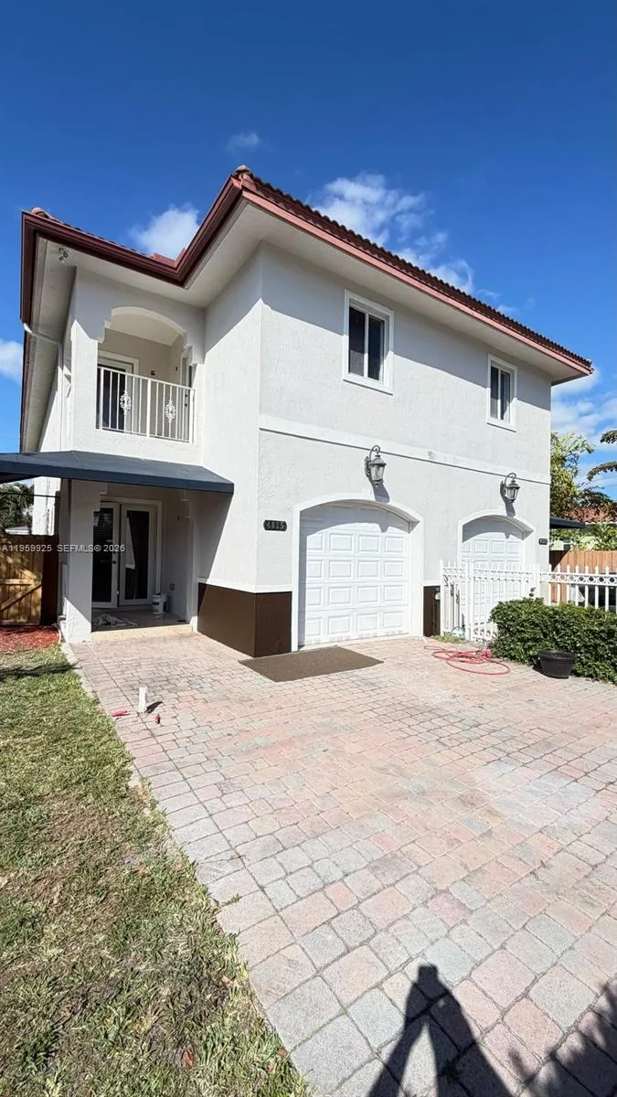 4025 Sw 10th St, Miami, Florida 33134, Miami, Florida 33134, ,Residential Income,For Sale,4025 Sw 10th St, Miami, Florida 33134,A11959925