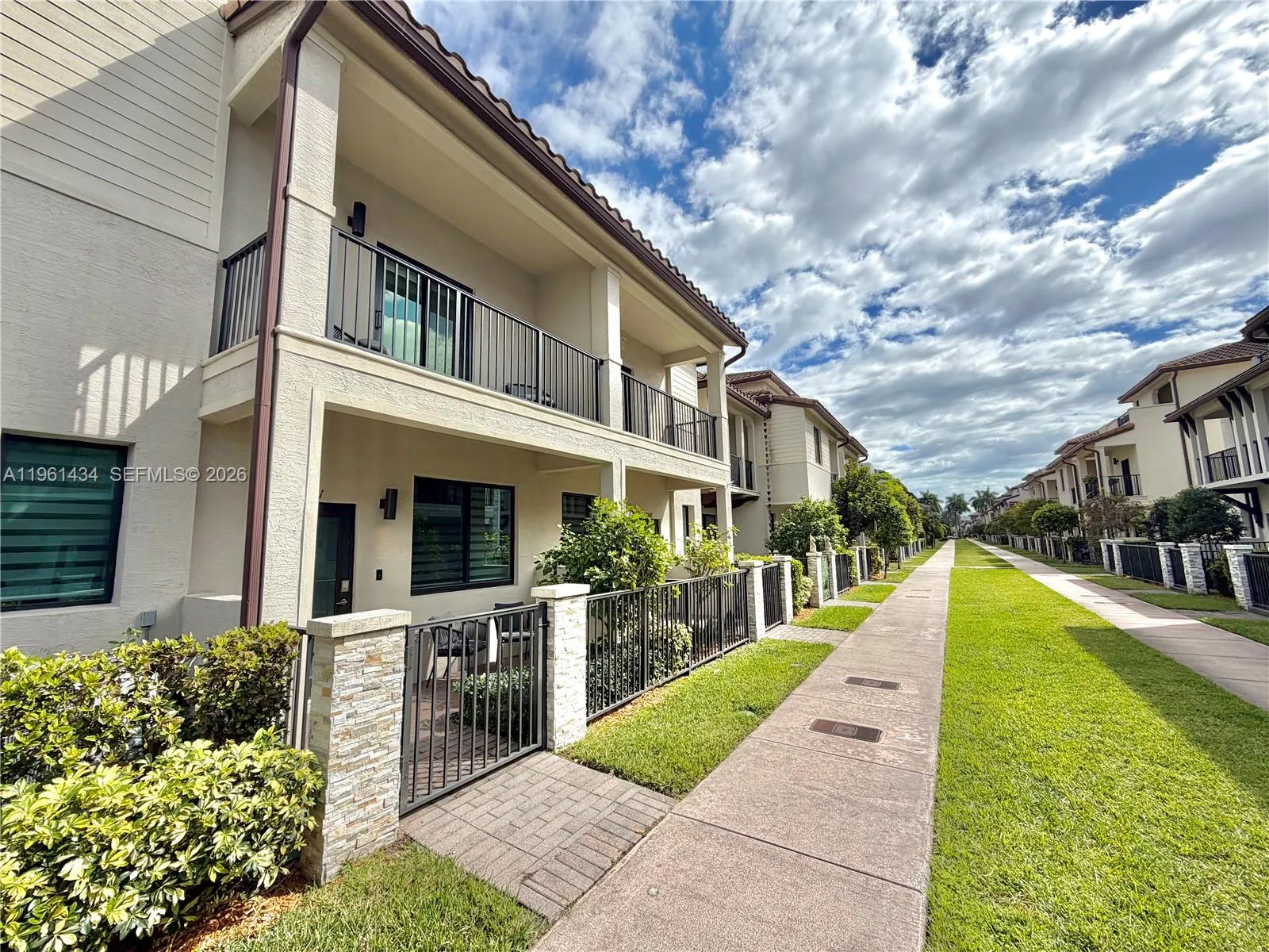4861 Nw 83rd Path 4861, Doral, Florida 33166, Doral, Florida 33166, 3 Bedrooms Bedrooms, ,2 BathroomsBathrooms,Residential Lease,For Rent,4861 Nw 83rd Path 4861, Doral, Florida 33166,A11961434 4861 Nw 83rd Path 4861, Doral, Florida 33166, Doral, Florida 33166, 3 Bedrooms Bedrooms, ,2 BathroomsBathrooms,Residential Lease,For Rent,4861 Nw 83rd Path 4861, Doral, Florida 33166,A11961434