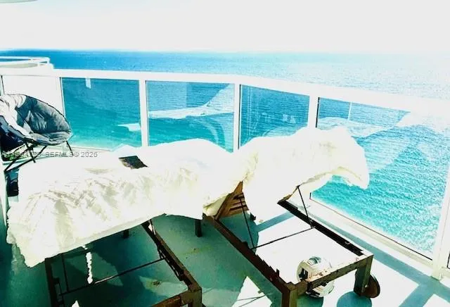 6301 Collins Ave 2802, Miami Beach, Florida 33141, Miami Beach, Florida 33141, 3 Bedrooms Bedrooms, ,3 BathroomsBathrooms,Residential Lease,For Rent,6301 Collins Ave 2802, Miami Beach, Florida 33141,A11964728