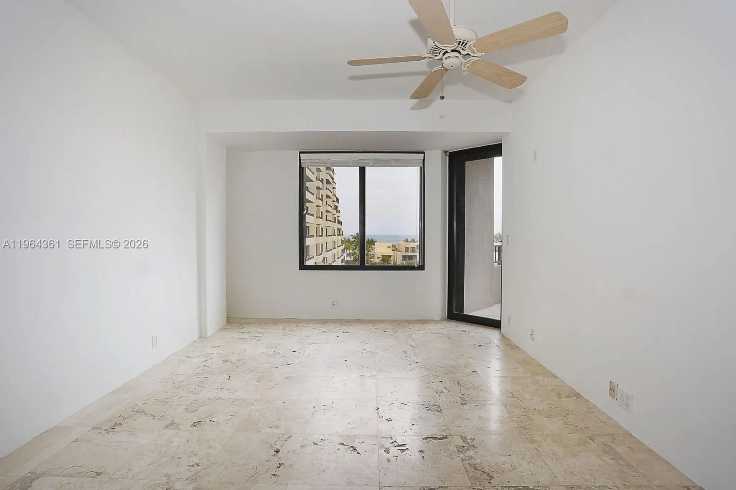 201 Crandon Blvd 507, Key Biscayne, Florida 33149, Key Biscayne, Florida 33149, 3 Bedrooms Bedrooms, ,2 BathroomsBathrooms,Residential Lease,For Rent,201 Crandon Blvd 507, Key Biscayne, Florida 33149,A11964361