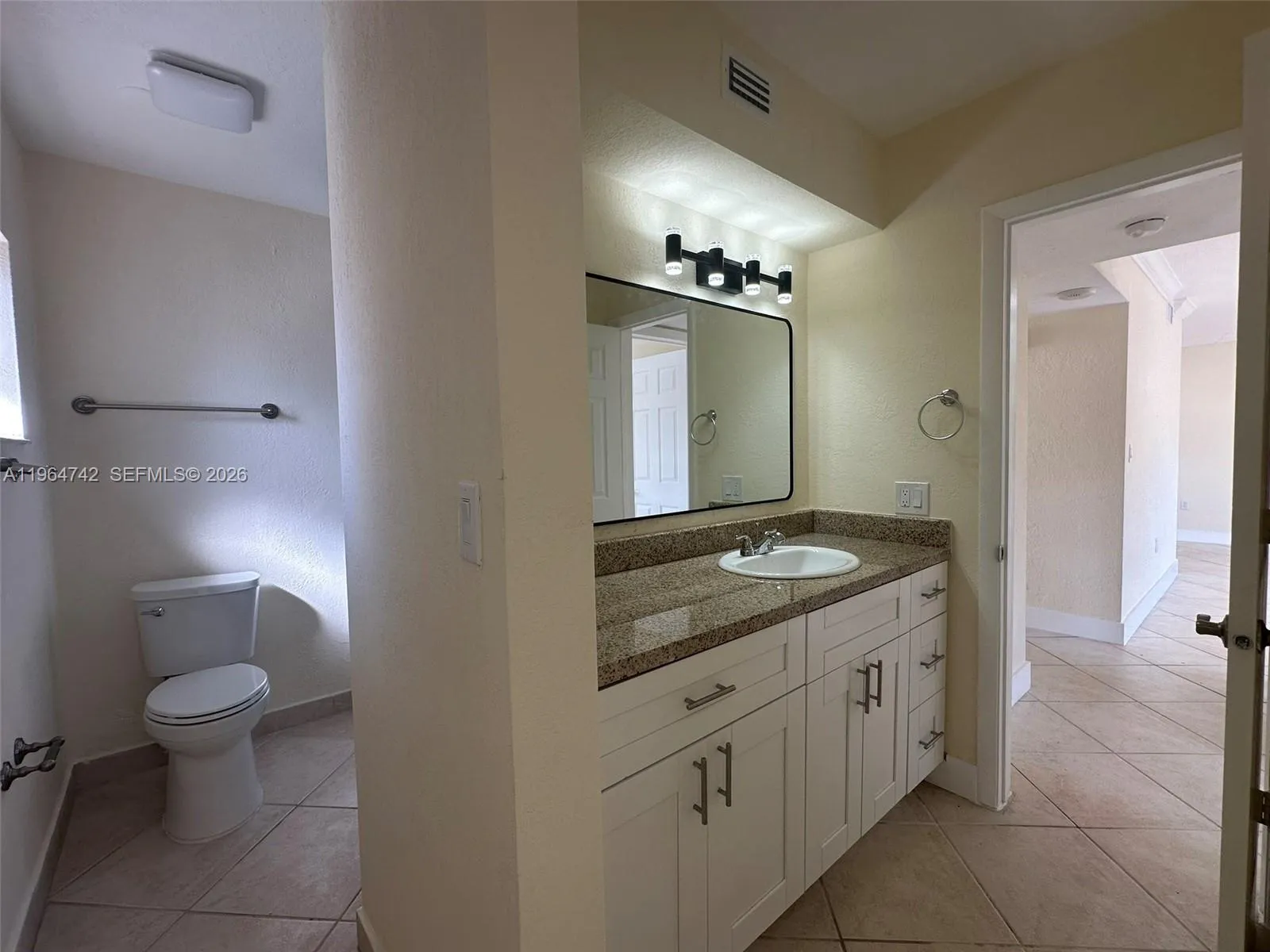 8475 Sw 94th St 228e, Miami, Florida 33156, Miami, Florida 33156, 1 Bedroom Bedrooms, ,1 BathroomBathrooms,Residential Lease,For Rent,8475 Sw 94th St 228e, Miami, Florida 33156,A11964742