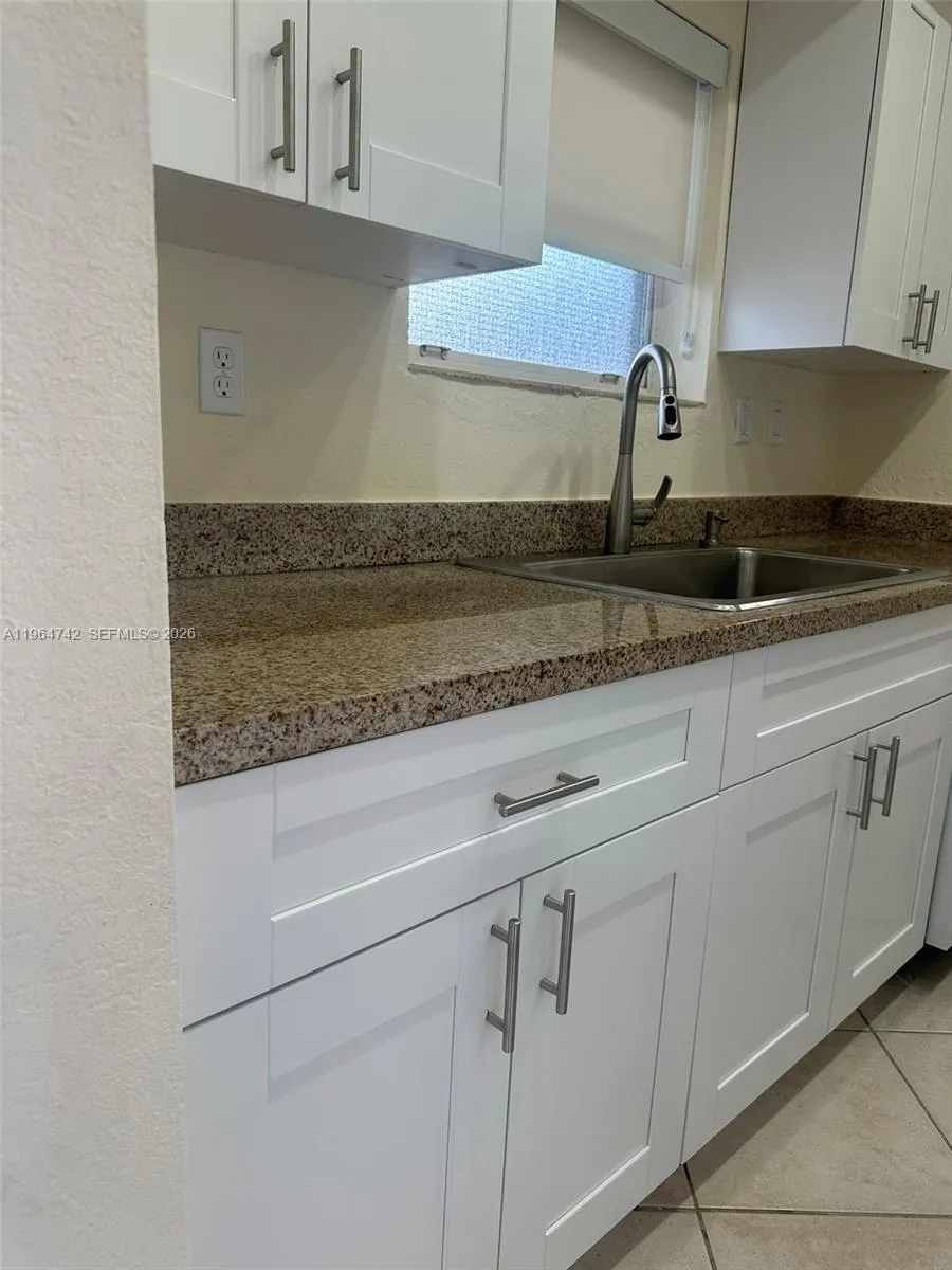 8475 Sw 94th St 228e, Miami, Florida 33156, Miami, Florida 33156, 1 Bedroom Bedrooms, ,1 BathroomBathrooms,Residential Lease,For Rent,8475 Sw 94th St 228e, Miami, Florida 33156,A11964742