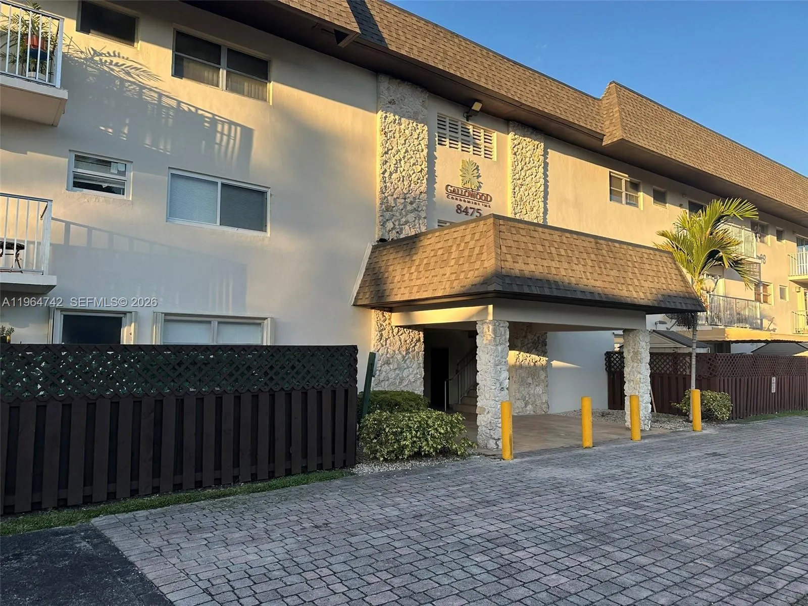8475 Sw 94th St 228e, Miami, Florida 33156, Miami, Florida 33156, 1 Bedroom Bedrooms, ,1 BathroomBathrooms,Residential Lease,For Rent,8475 Sw 94th St 228e, Miami, Florida 33156,A11964742