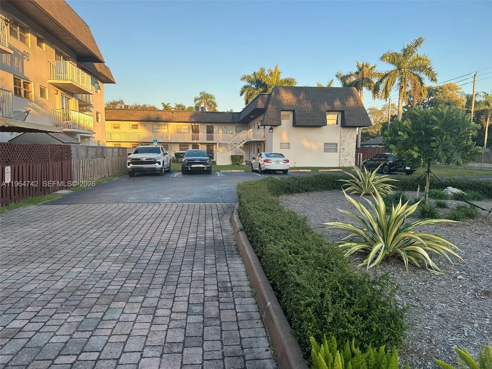 8475 Sw 94th St 228e, Miami, Florida 33156, Miami, Florida 33156, 1 Bedroom Bedrooms, ,1 BathroomBathrooms,Residential Lease,For Rent,8475 Sw 94th St 228e, Miami, Florida 33156,A11964742