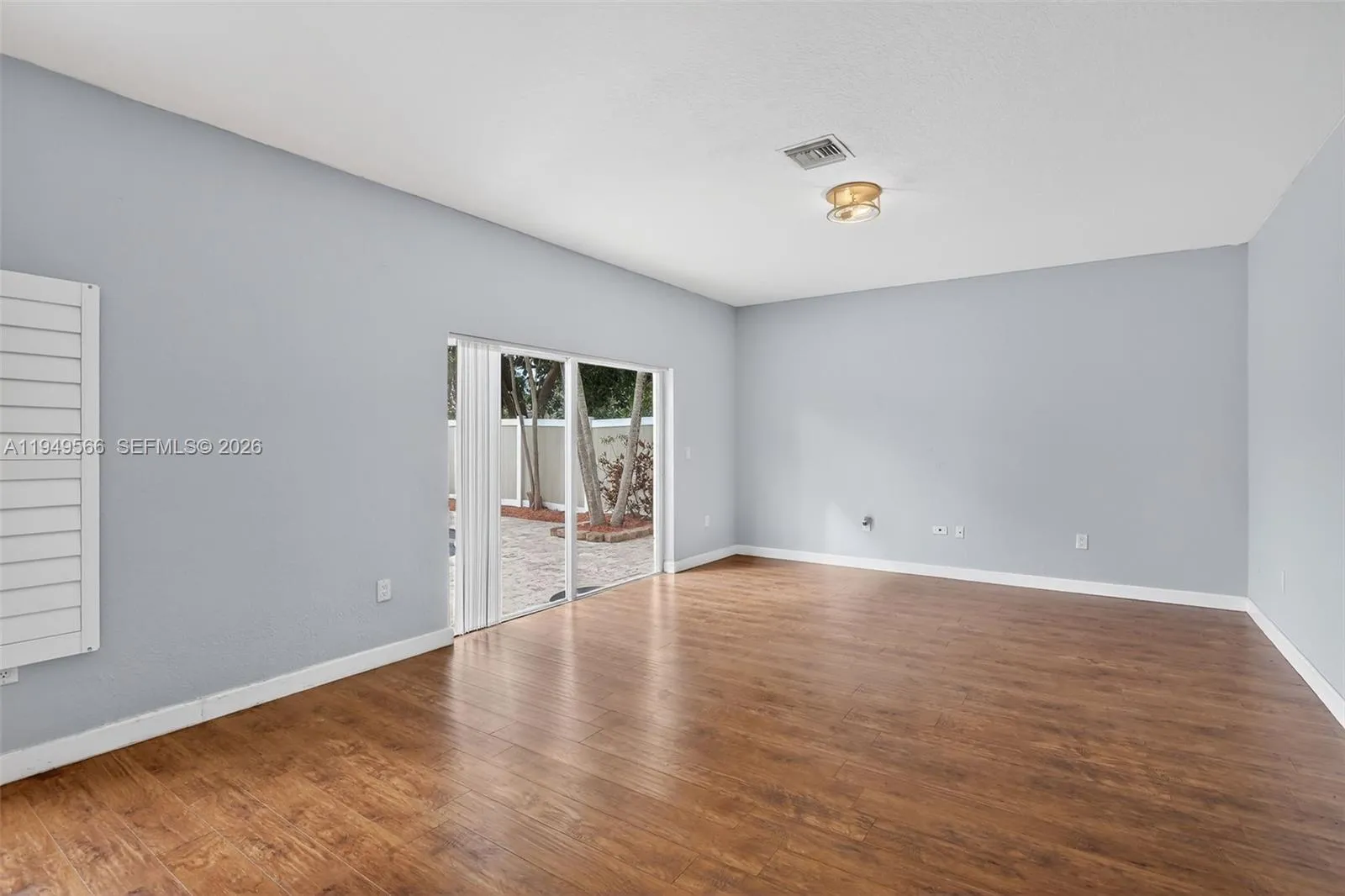 2216 Nw 72nd Ter, Pembroke Pines, Florida 33024, Pembroke Pines, Florida 33024, 6 Bedrooms Bedrooms, ,3 BathroomsBathrooms,Residential,For Sale,2216 Nw 72nd Ter, Pembroke Pines, Florida 33024,A11949566