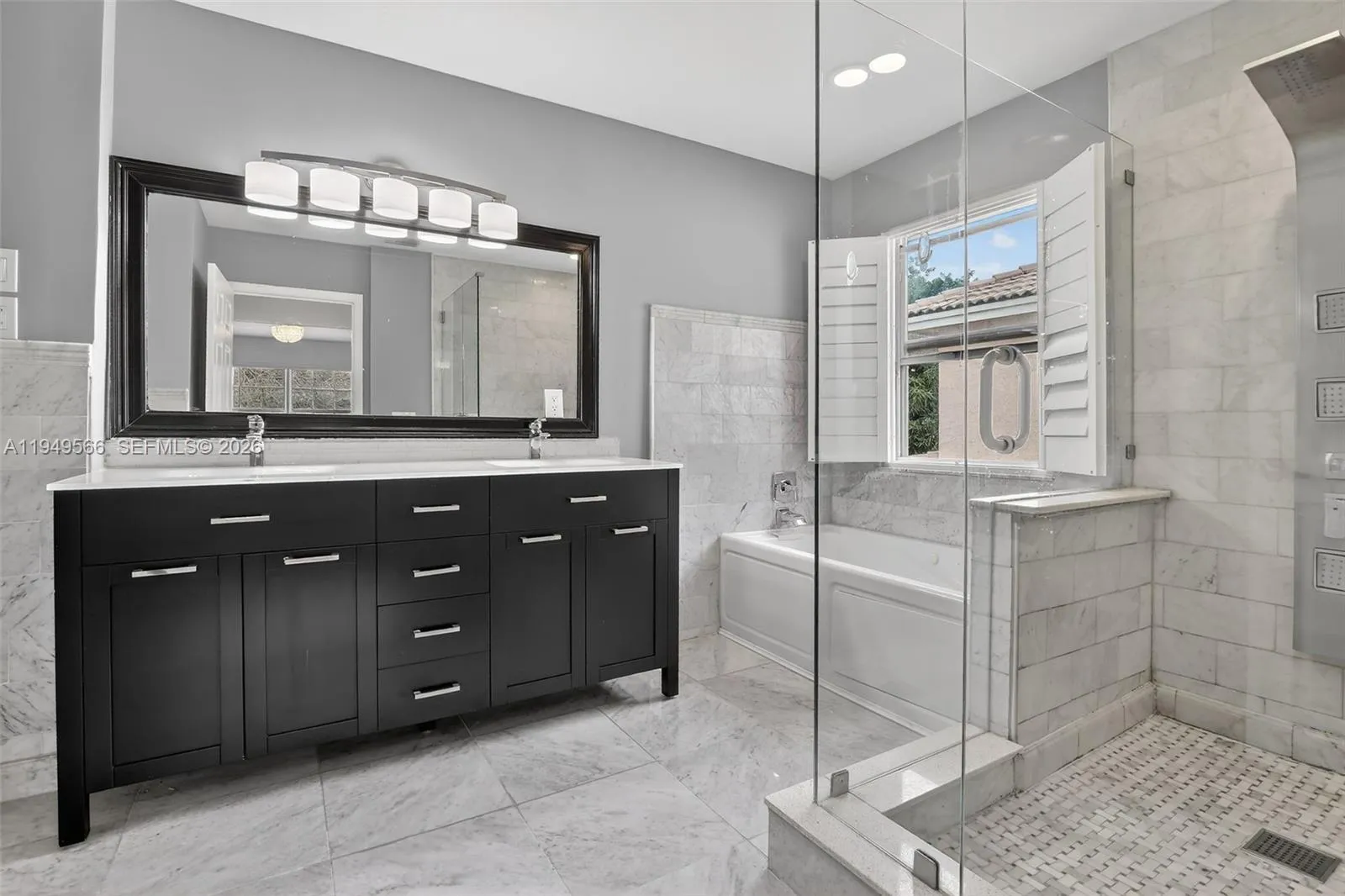 2216 Nw 72nd Ter, Pembroke Pines, Florida 33024, Pembroke Pines, Florida 33024, 6 Bedrooms Bedrooms, ,3 BathroomsBathrooms,Residential,For Sale,2216 Nw 72nd Ter, Pembroke Pines, Florida 33024,A11949566