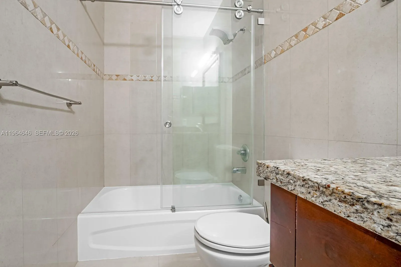 Doral, Florida 33178, 3 Bedrooms Bedrooms, ,2 BathroomsBathrooms,Residential,For Sale,A11964646