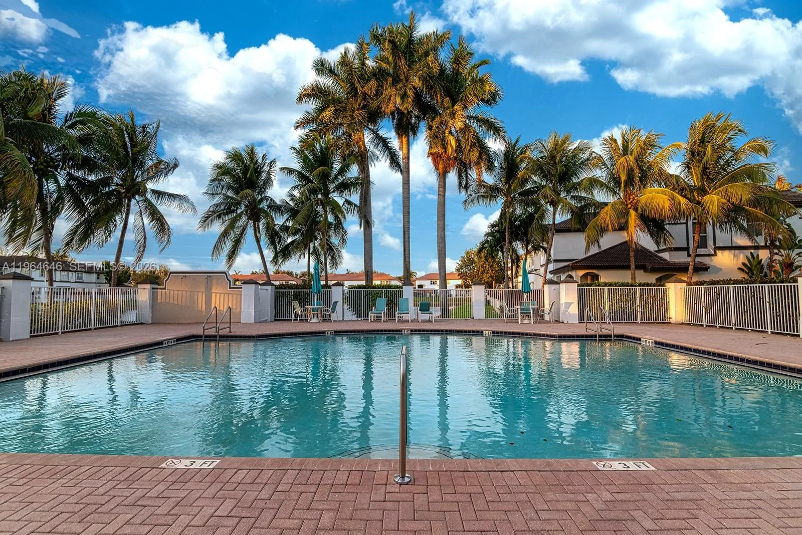 Doral, Florida 33178, 3 Bedrooms Bedrooms, ,2 BathroomsBathrooms,Residential,For Sale,A11964646