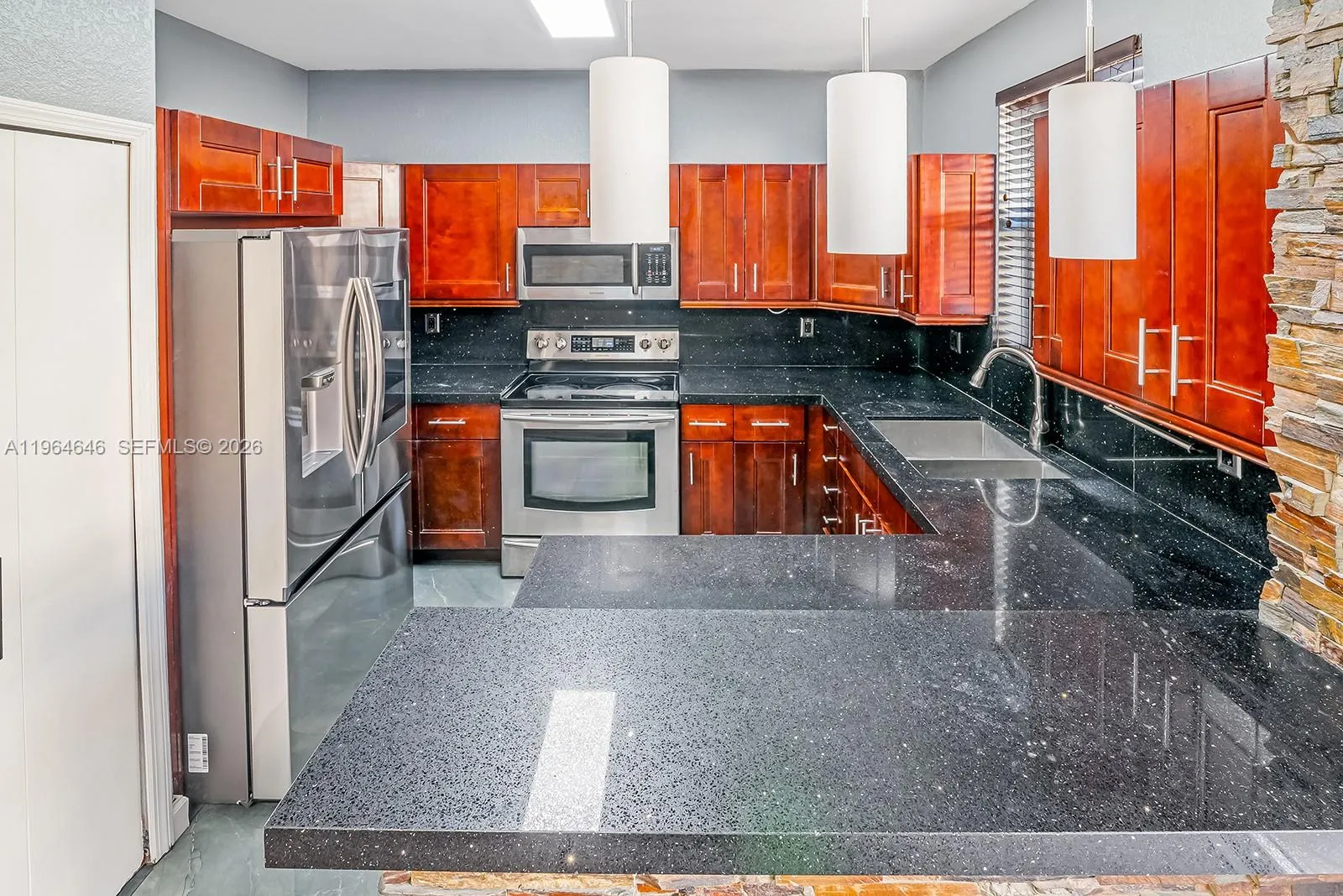 Doral, Florida 33178, 3 Bedrooms Bedrooms, ,2 BathroomsBathrooms,Residential,For Sale,A11964646