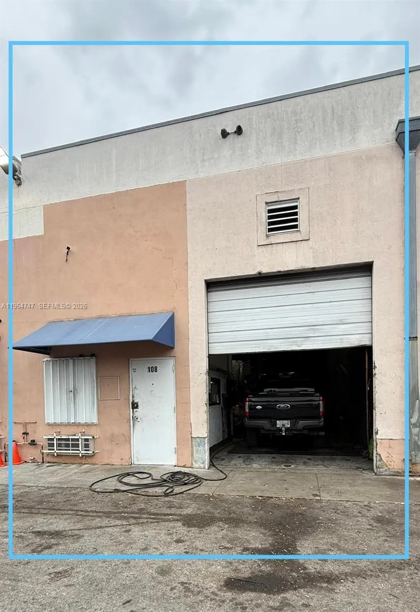 14395 Sw 139th Ct 108, Miami, Florida 33186, Miami, Florida 33186, ,Commercial Sale,For Sale,14395 Sw 139th Ct 108, Miami, Florida 33186,A11964747
