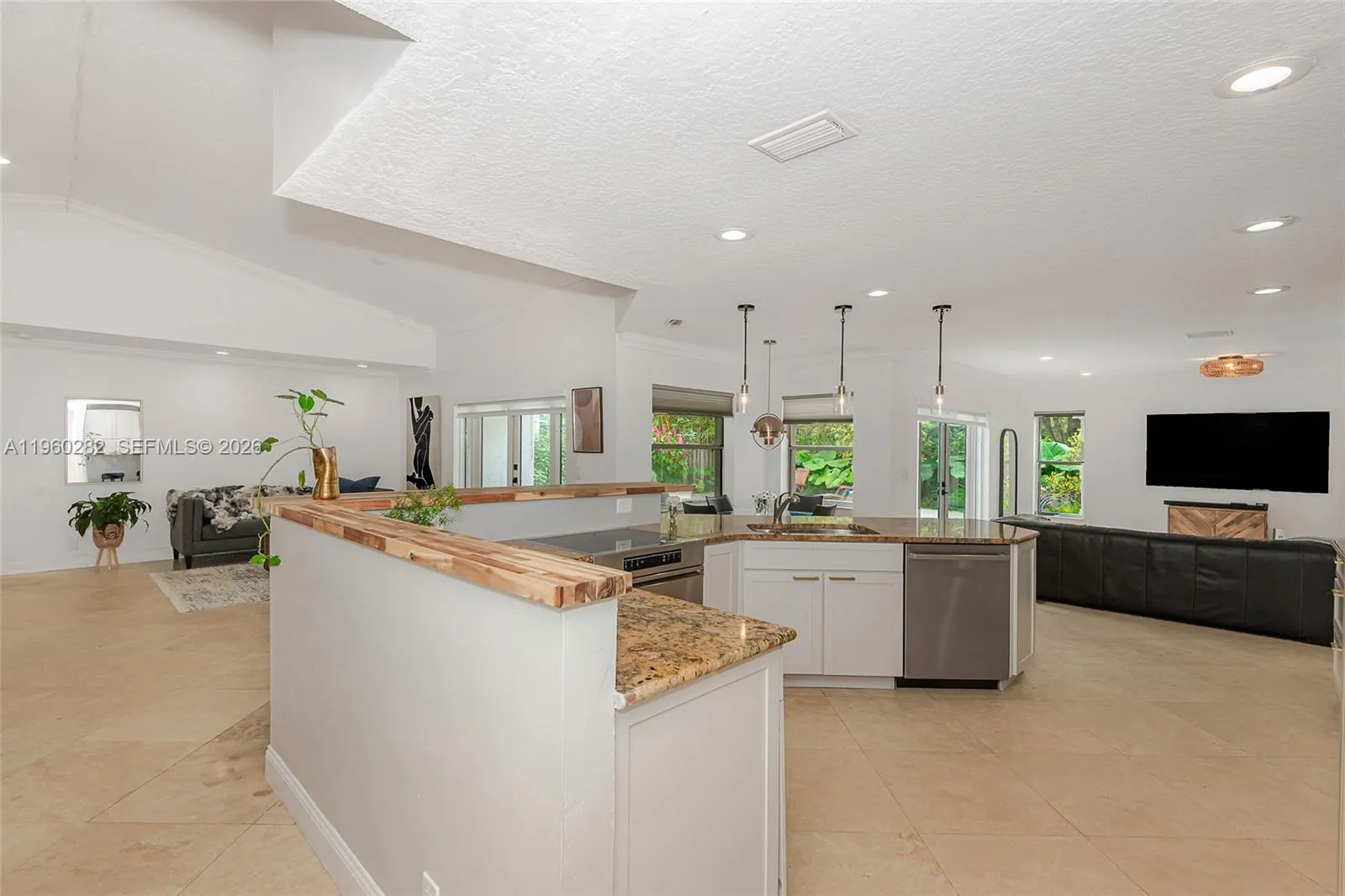 3610 Washington Ln, Cooper City, Florida 33026, Cooper City, Florida 33026, 4 Bedrooms Bedrooms, ,2 BathroomsBathrooms,Residential,For Sale,3610 Washington Ln, Cooper City, Florida 33026,A11960282