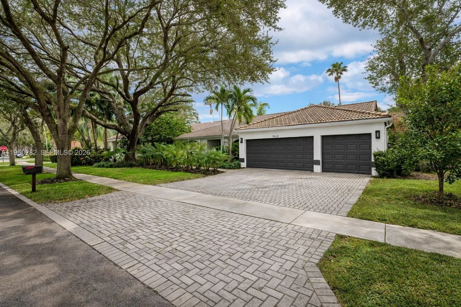 3610 Washington Ln, Cooper City, Florida 33026, Cooper City, Florida 33026, 4 Bedrooms Bedrooms, ,2 BathroomsBathrooms,Residential,For Sale,3610 Washington Ln, Cooper City, Florida 33026,A11960282