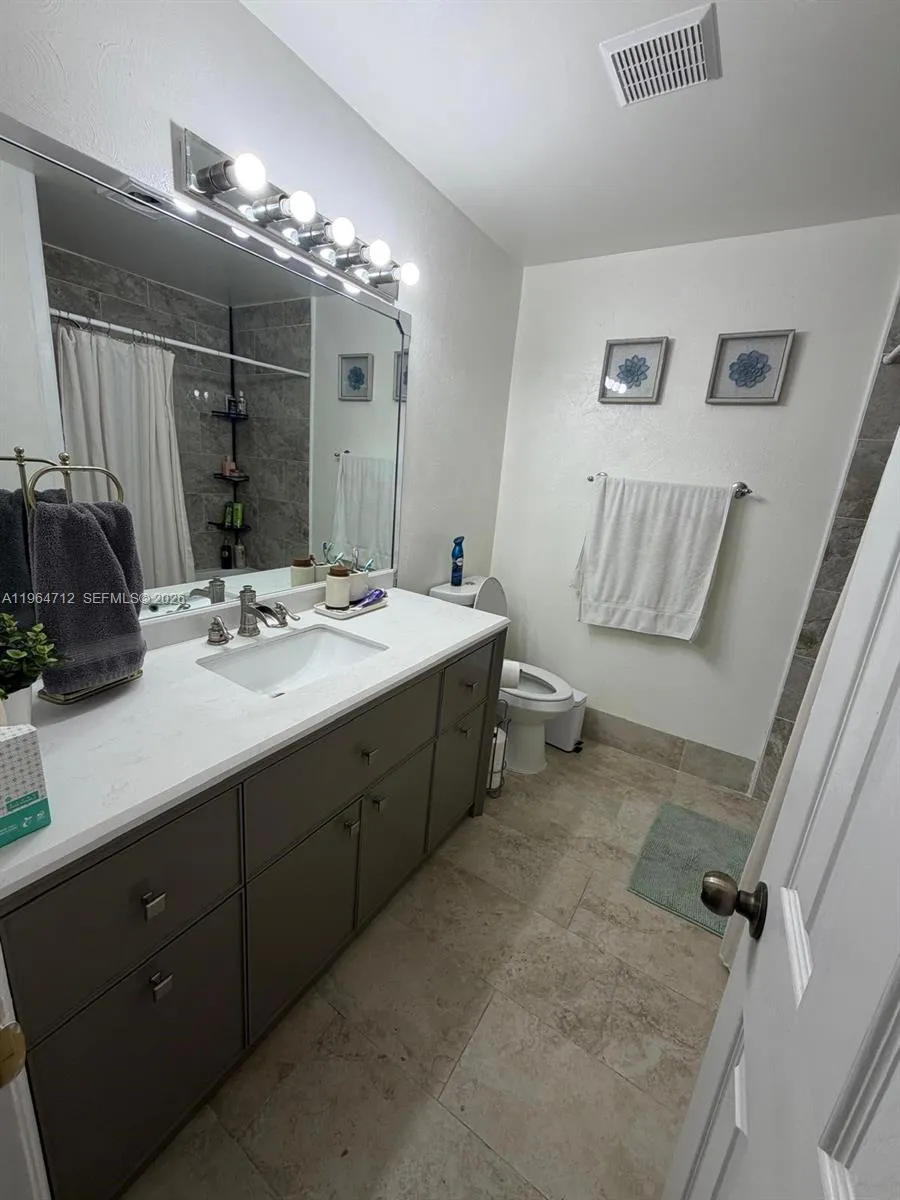 868 Nw 81st Way 9, Plantation, Florida 33324, Plantation, Florida 33324, 3 Bedrooms Bedrooms, ,2 BathroomsBathrooms,Residential,For Sale,868 Nw 81st Way 9, Plantation, Florida 33324,A11964712