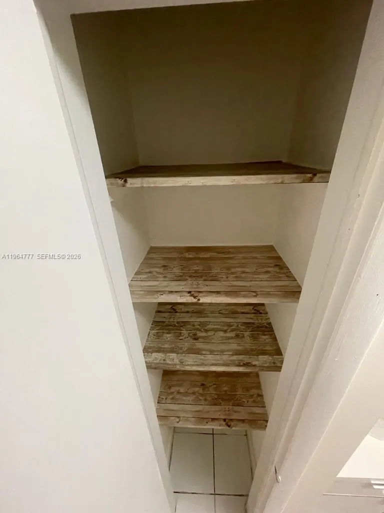 1450 Atlantic Shores Blvd 109, Hallandale Beach, F, Hallandale Beach, Florida 33009, 1 Bedroom Bedrooms, ,1 BathroomBathrooms,Residential Lease,For Rent,1450 Atlantic Shores Blvd 109, Hallandale Beach, F,A11964777