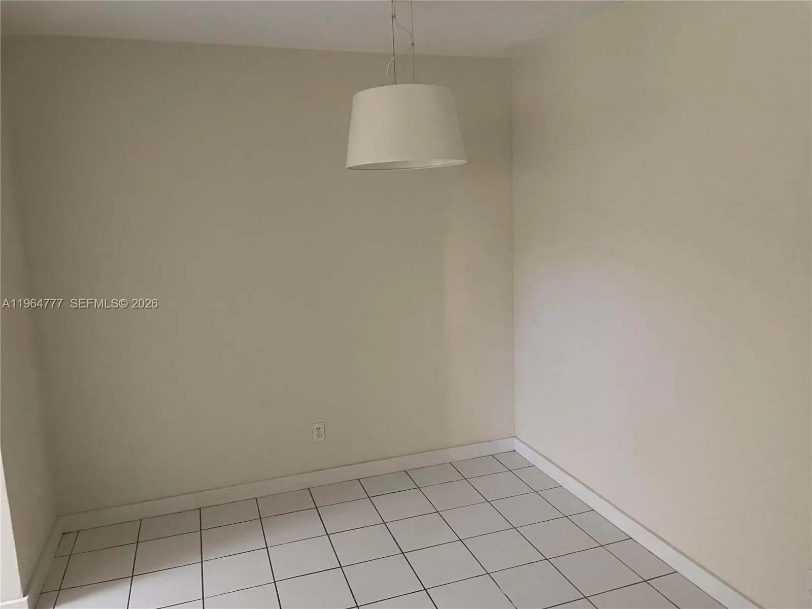 1450 Atlantic Shores Blvd 109, Hallandale Beach, F, Hallandale Beach, Florida 33009, 1 Bedroom Bedrooms, ,1 BathroomBathrooms,Residential Lease,For Rent,1450 Atlantic Shores Blvd 109, Hallandale Beach, F,A11964777