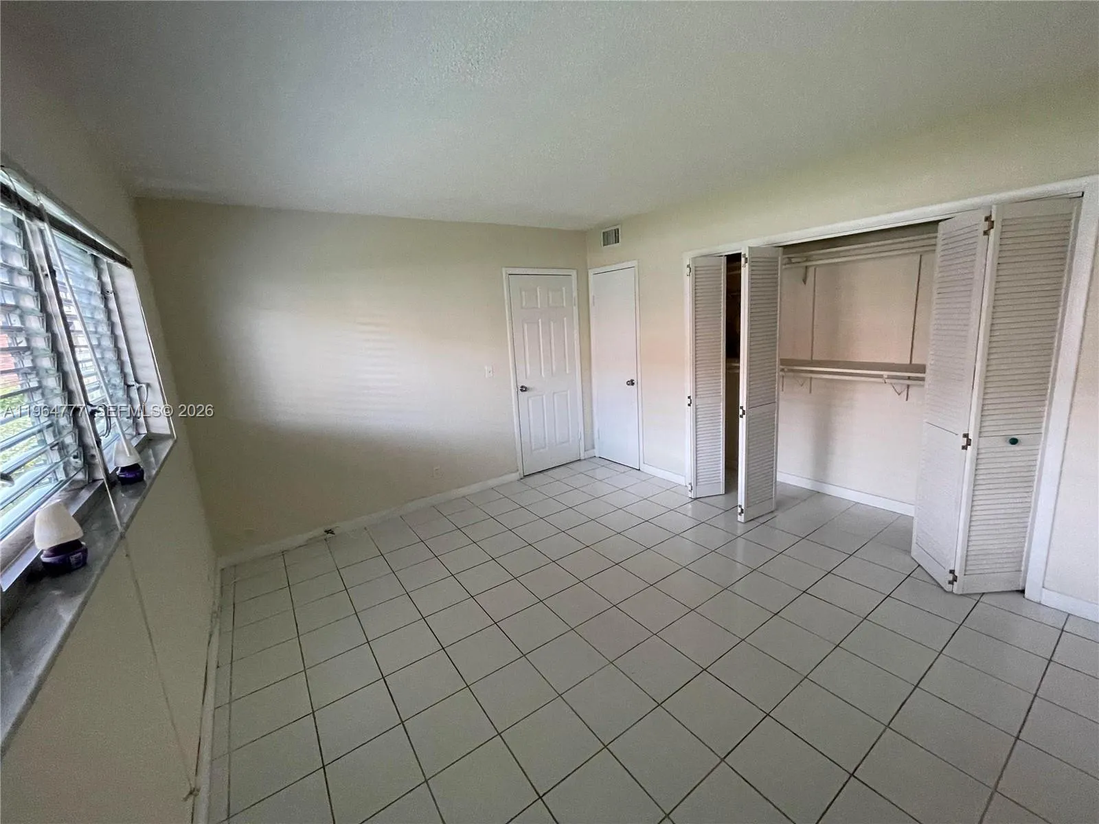 1450 Atlantic Shores Blvd 109, Hallandale Beach, F, Hallandale Beach, Florida 33009, 1 Bedroom Bedrooms, ,1 BathroomBathrooms,Residential Lease,For Rent,1450 Atlantic Shores Blvd 109, Hallandale Beach, F,A11964777