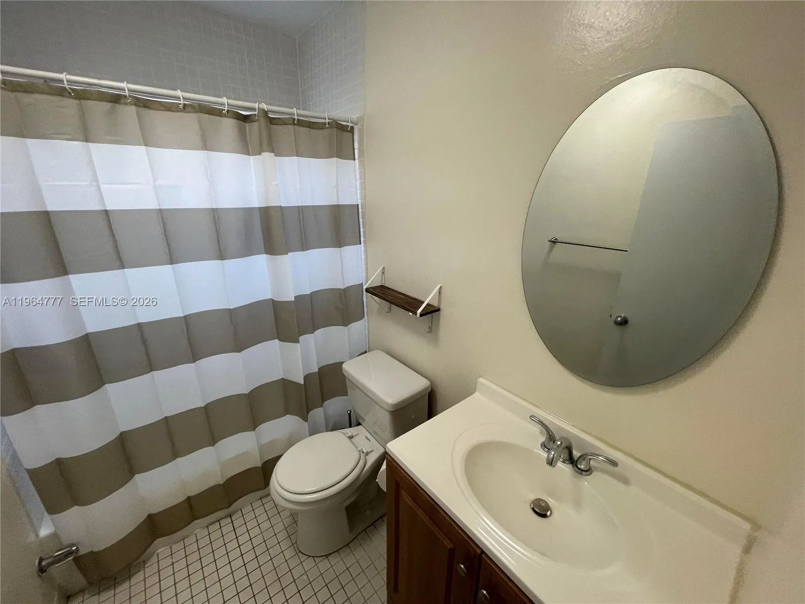 1450 Atlantic Shores Blvd 109, Hallandale Beach, F, Hallandale Beach, Florida 33009, 1 Bedroom Bedrooms, ,1 BathroomBathrooms,Residential Lease,For Rent,1450 Atlantic Shores Blvd 109, Hallandale Beach, F,A11964777