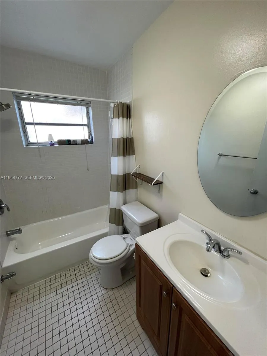 1450 Atlantic Shores Blvd 109, Hallandale Beach, F, Hallandale Beach, Florida 33009, 1 Bedroom Bedrooms, ,1 BathroomBathrooms,Residential Lease,For Rent,1450 Atlantic Shores Blvd 109, Hallandale Beach, F,A11964777