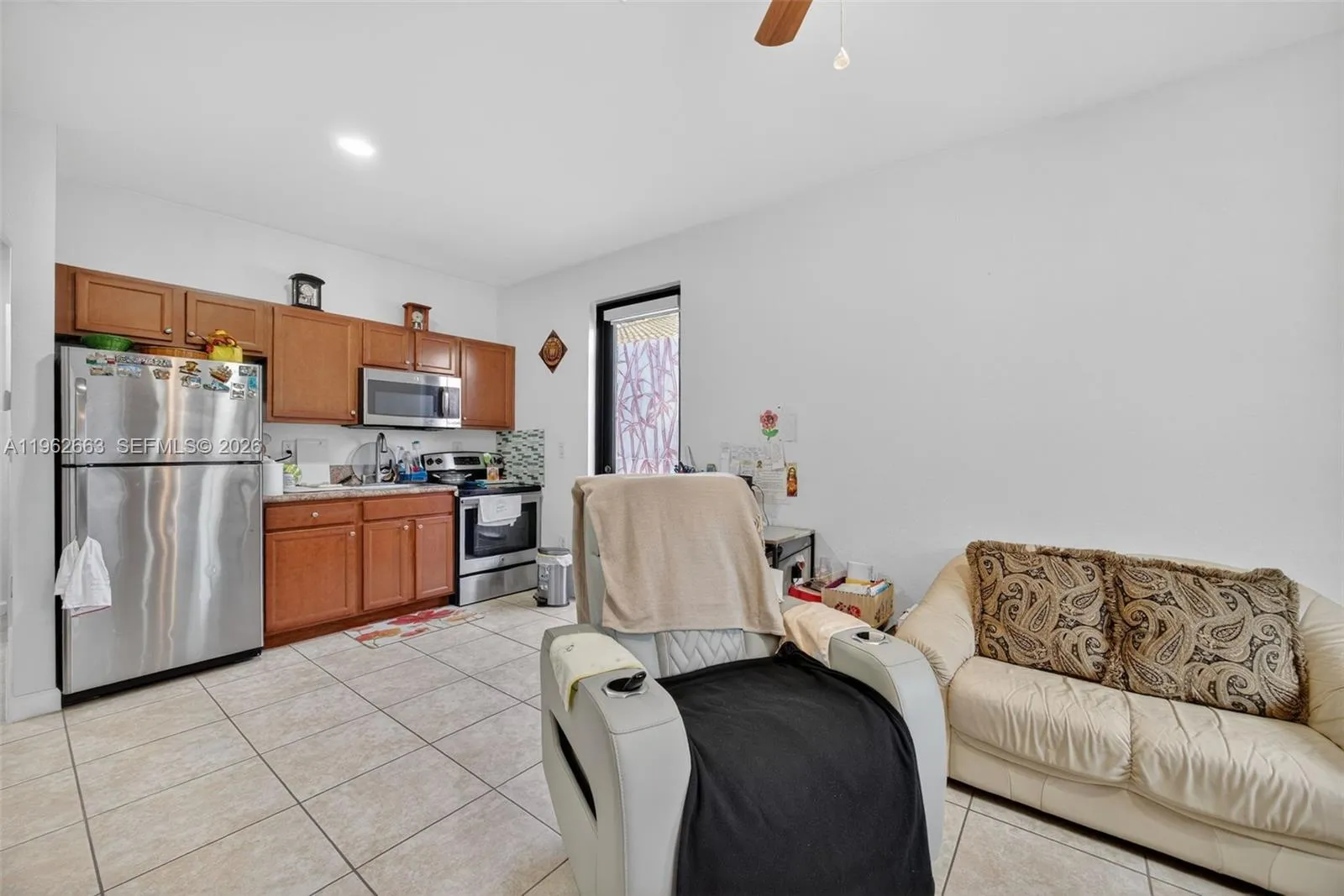 3669 Se 2nd Ct, Homestead, Florida 33033, Homestead, Florida 33033, 4 Bedrooms Bedrooms, ,3 BathroomsBathrooms,Residential,For Sale,3669 Se 2nd Ct, Homestead, Florida 33033,A11962663