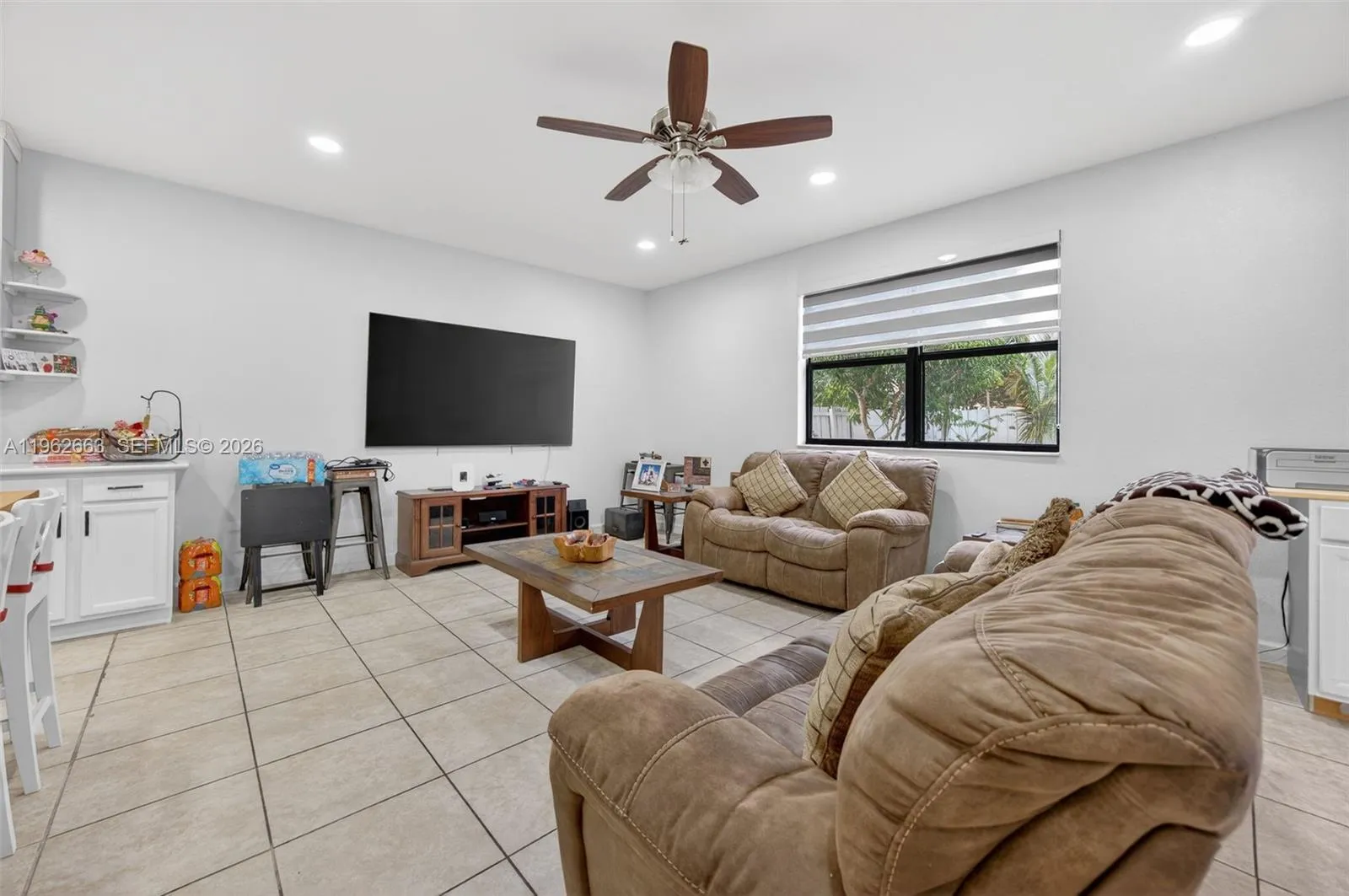 3669 Se 2nd Ct, Homestead, Florida 33033, Homestead, Florida 33033, 4 Bedrooms Bedrooms, ,3 BathroomsBathrooms,Residential,For Sale,3669 Se 2nd Ct, Homestead, Florida 33033,A11962663