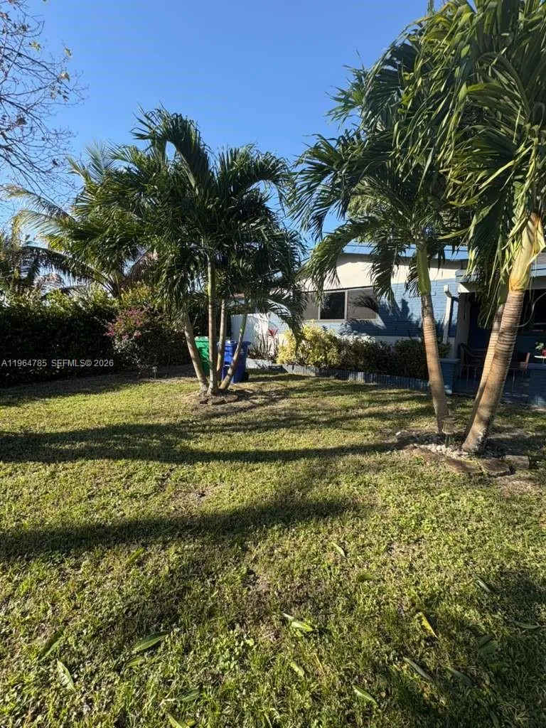 Miramar, Florida 33023, 3 Bedrooms Bedrooms, ,2 BathroomsBathrooms,Residential,For Sale,A11964785