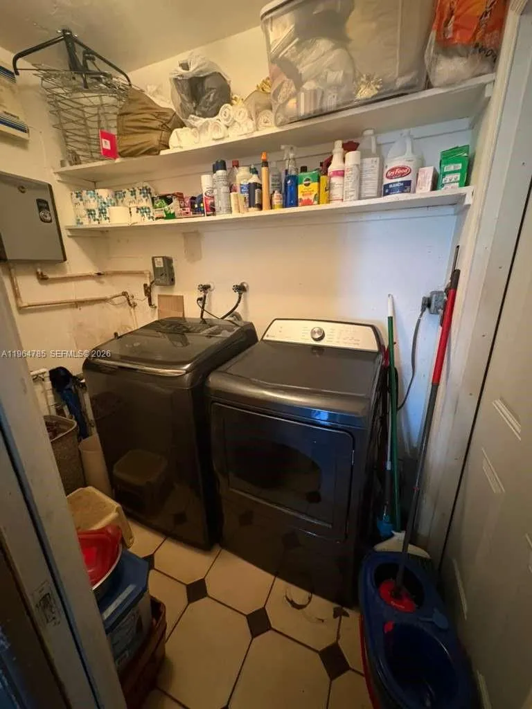 Miramar, Florida 33023, 3 Bedrooms Bedrooms, ,2 BathroomsBathrooms,Residential,For Sale,A11964785