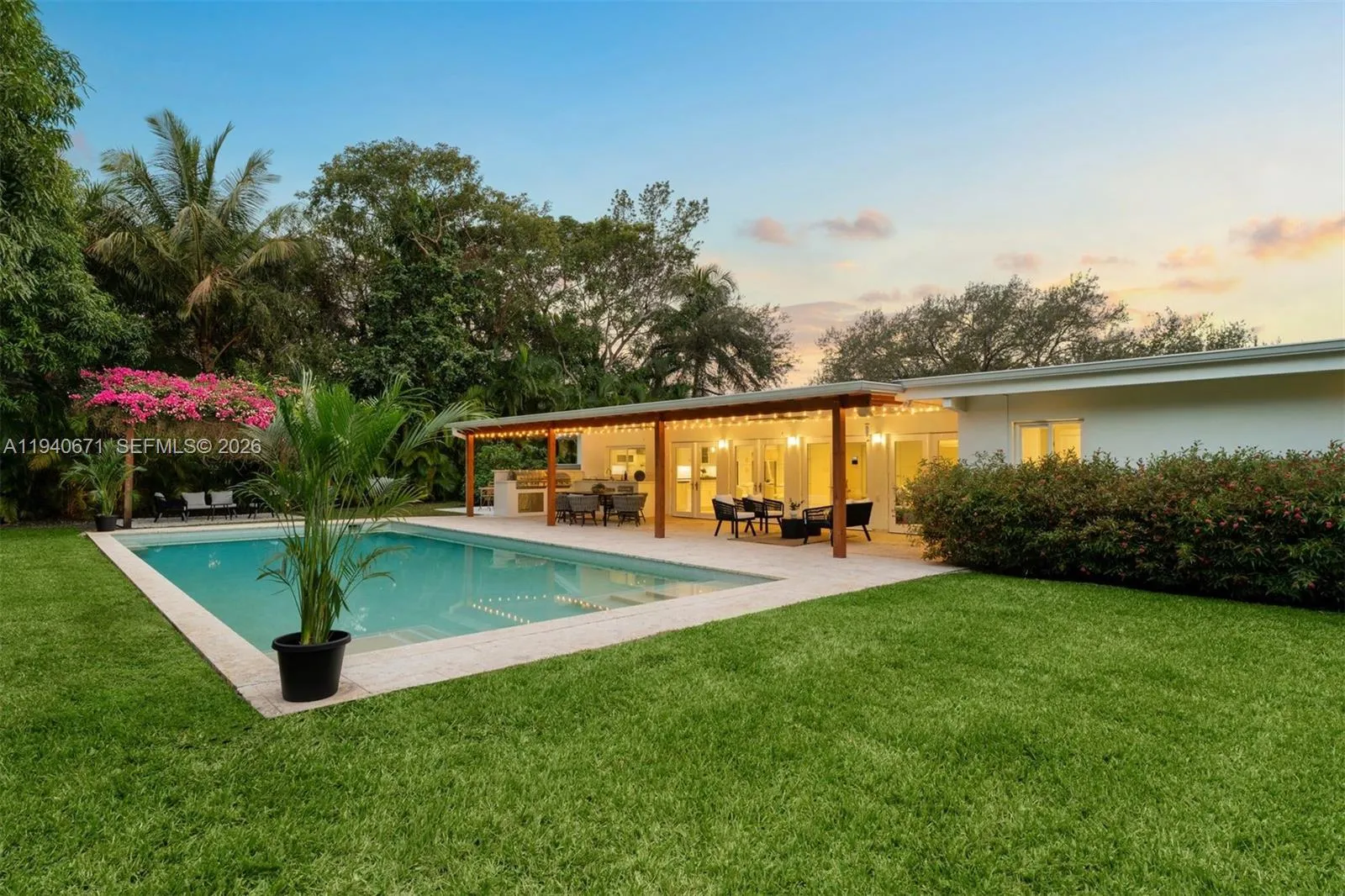 12685 Sw 81st Ave, Pinecrest, Florida 33156, Pinecrest, Florida 33156, 5 Bedrooms Bedrooms, ,3 BathroomsBathrooms,Residential,For Sale,12685 Sw 81st Ave, Pinecrest, Florida 33156,A11940671