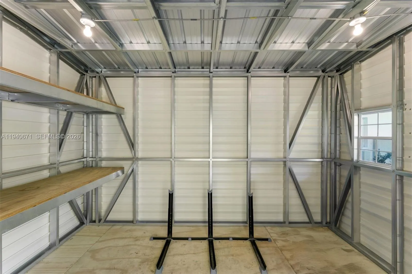 Large storage shed\n