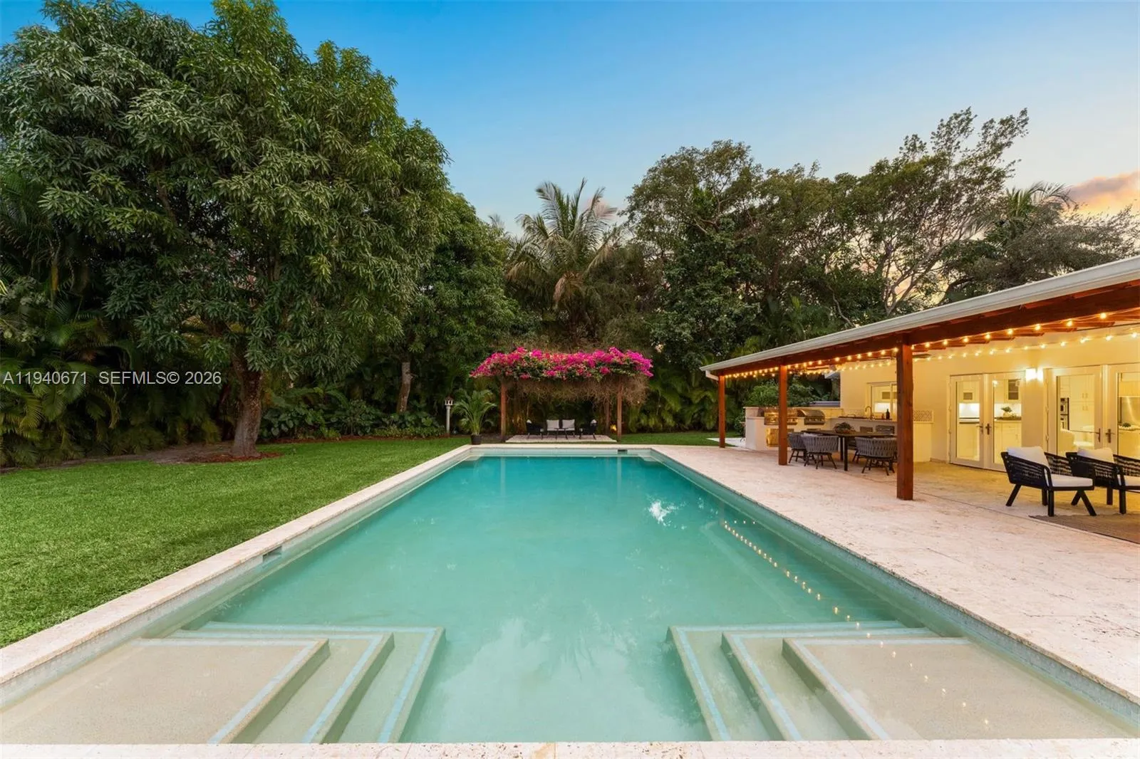12685 Sw 81st Ave, Pinecrest, Florida 33156, Pinecrest, Florida 33156, 5 Bedrooms Bedrooms, ,3 BathroomsBathrooms,Residential,For Sale,12685 Sw 81st Ave, Pinecrest, Florida 33156,A11940671
