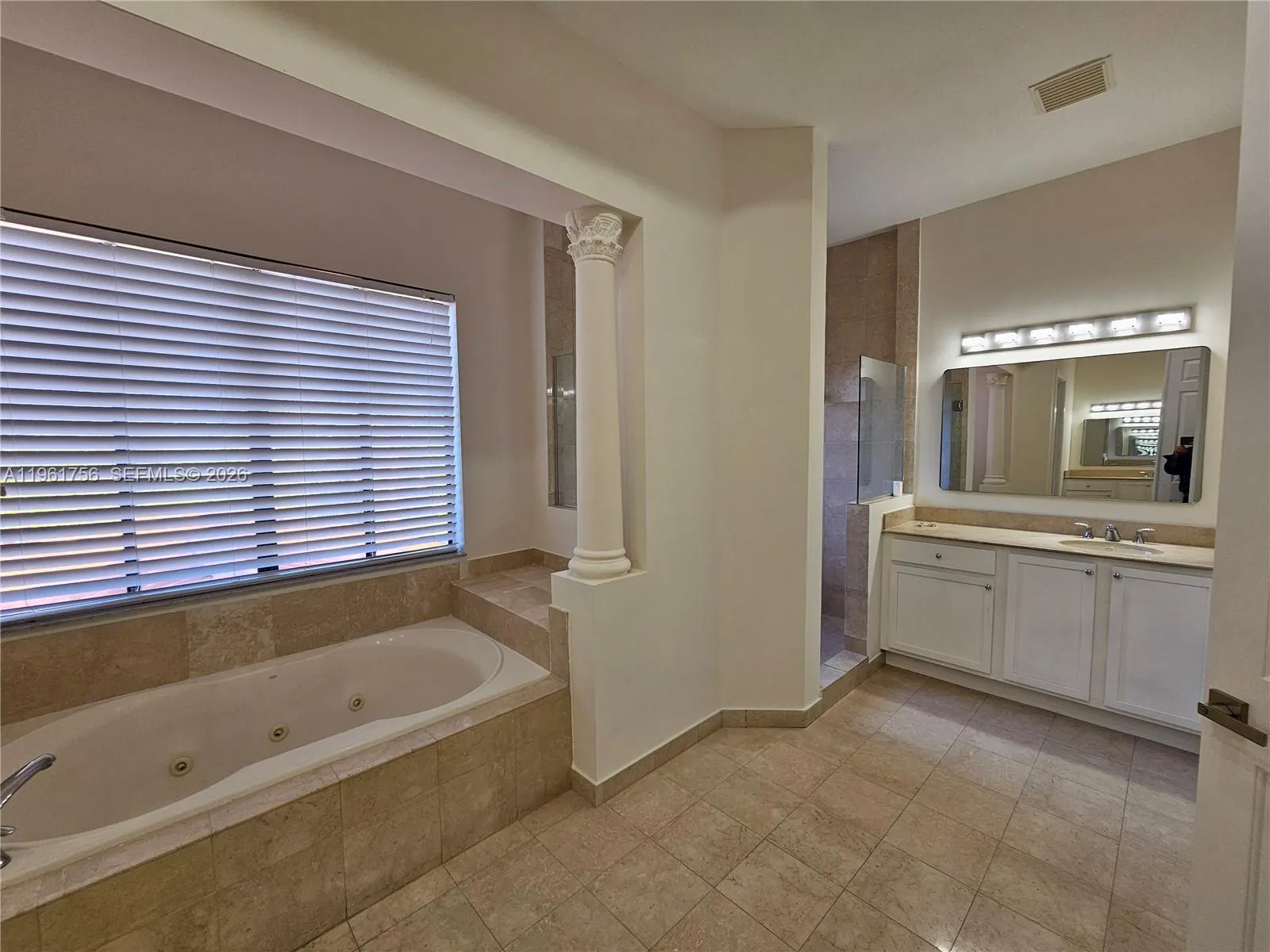 7996 Sw 195th St, Cutler Bay, Florida 33157, Cutler Bay, Florida 33157, 5 Bedrooms Bedrooms, ,4 BathroomsBathrooms,Residential,For Sale,7996 Sw 195th St, Cutler Bay, Florida 33157,A11961756