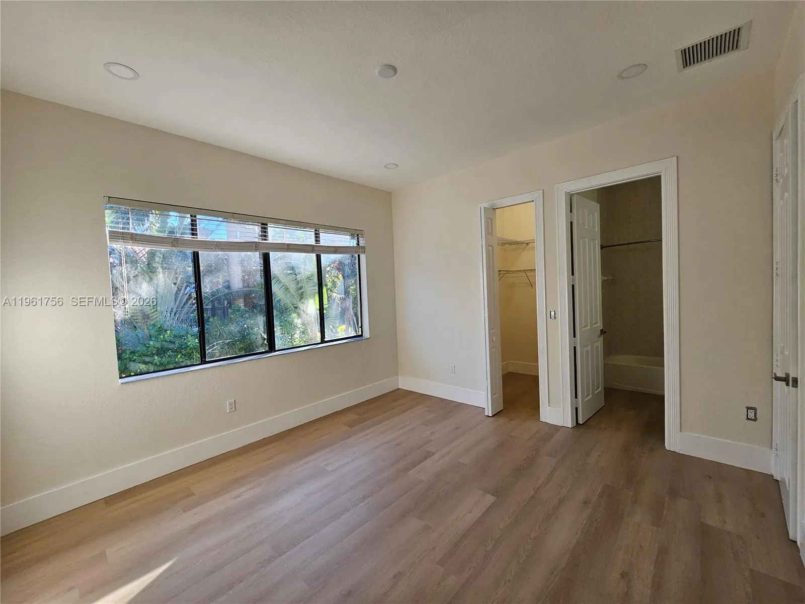 7996 Sw 195th St, Cutler Bay, Florida 33157, Cutler Bay, Florida 33157, 5 Bedrooms Bedrooms, ,4 BathroomsBathrooms,Residential,For Sale,7996 Sw 195th St, Cutler Bay, Florida 33157,A11961756