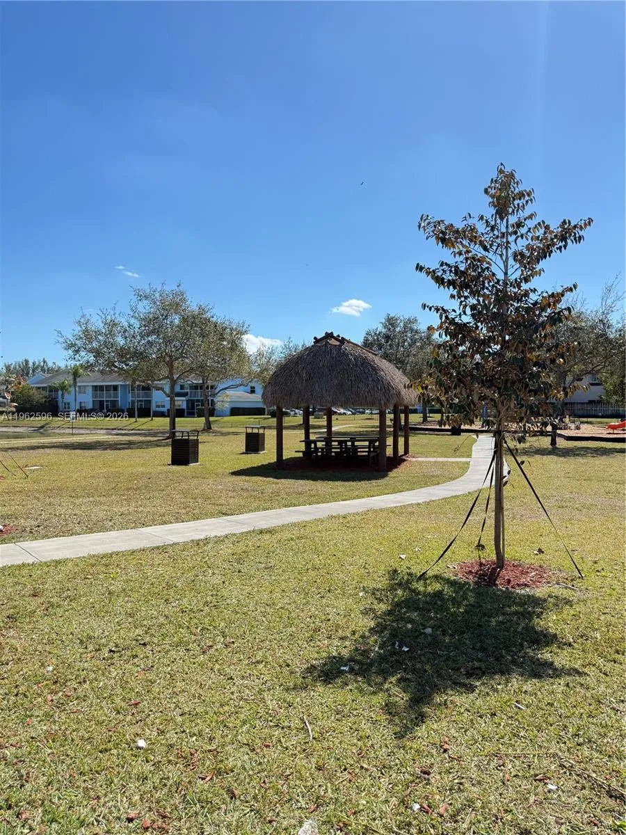 2223 Se 23rd Ave 2223, Homestead, Florida 33035, Homestead, Florida 33035, 3 Bedrooms Bedrooms, ,2 BathroomsBathrooms,Residential Lease,For Rent,2223 Se 23rd Ave 2223, Homestead, Florida 33035,A11962596