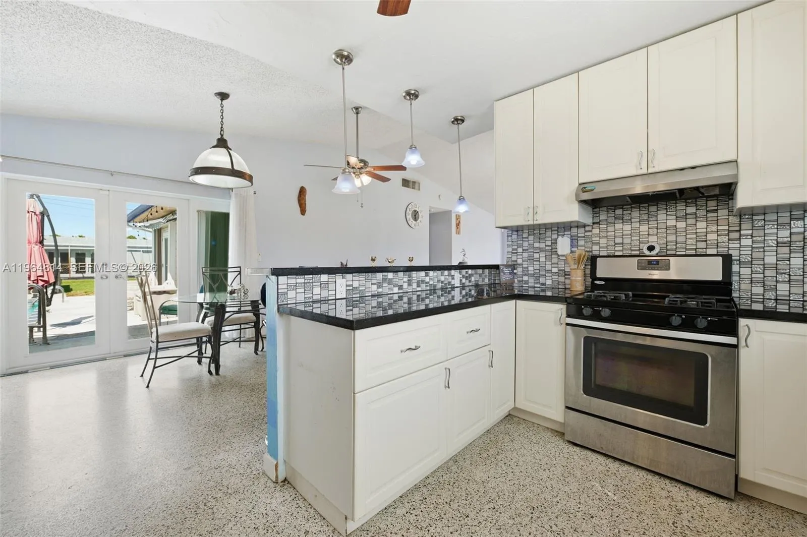 7121 Wilson St, Hollywood, Florida 33024, Hollywood, Florida 33024, 3 Bedrooms Bedrooms, ,2 BathroomsBathrooms,Residential,For Sale,7121 Wilson St, Hollywood, Florida 33024,A11964814