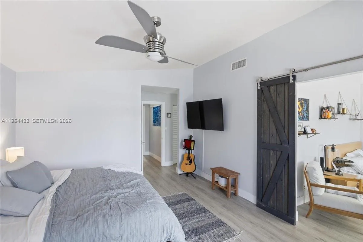 958 Mockingbird Ln 514, Plantation, Florida 33324, Plantation, Florida 33324, 4 Bedrooms Bedrooms, ,2 BathroomsBathrooms,Residential,For Sale,958 Mockingbird Ln 514, Plantation, Florida 33324,A11964433