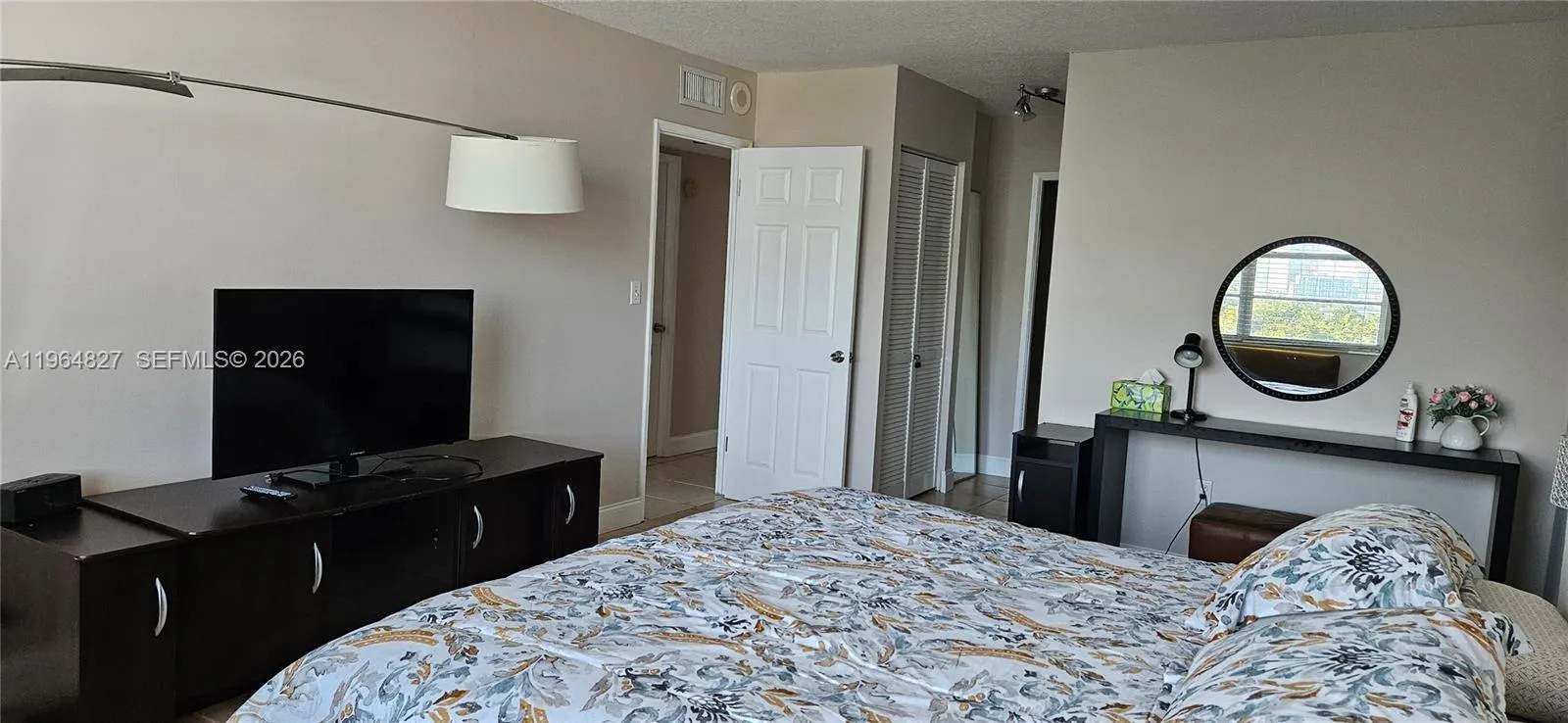 2851 Ne 183rd St 817e, Aventura, Florida 33160, Aventura, Florida 33160, 2 Bedrooms Bedrooms, ,2 BathroomsBathrooms,Residential Lease,For Rent,2851 Ne 183rd St 817e, Aventura, Florida 33160,A11964827