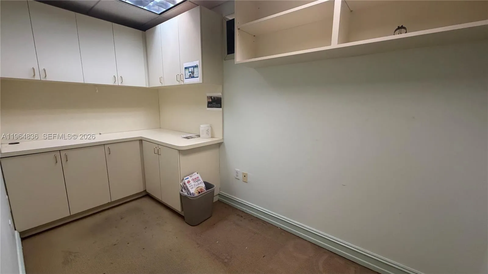 2435 Hollywood Blvd, Hollywood, Florida 33020, Hollywood, Florida 33020, ,Commercial Lease,For Rent,2435 Hollywood Blvd, Hollywood, Florida 33020,A11964836