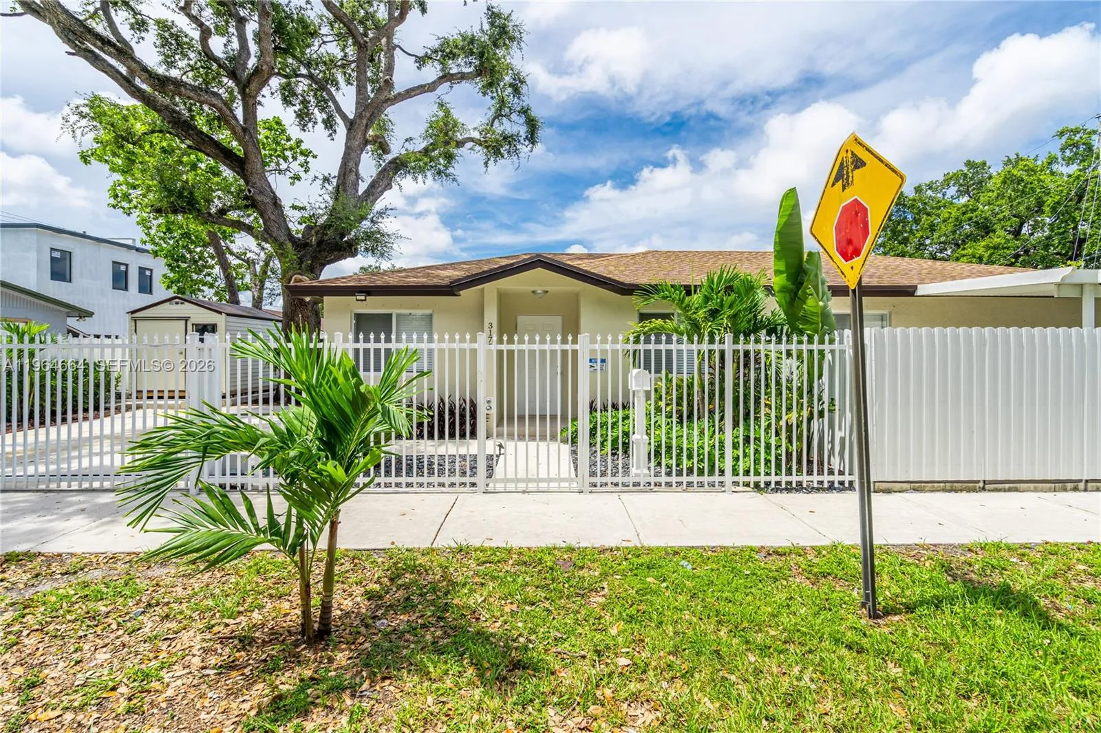 3175 Nw 43rd St, Miami, Florida 33142, Miami, Florida 33142, 3 Bedrooms Bedrooms, ,2 BathroomsBathrooms,Residential Lease,For Rent,3175 Nw 43rd St, Miami, Florida 33142,A11964664