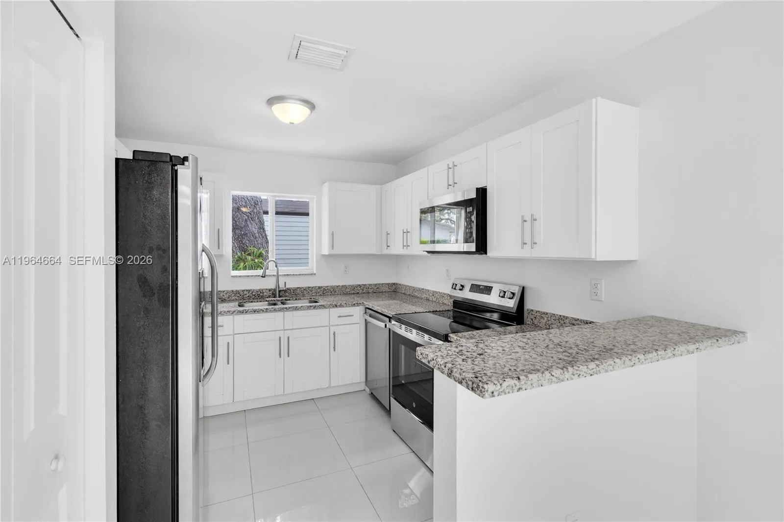 3175 Nw 43rd St, Miami, Florida 33142, Miami, Florida 33142, 3 Bedrooms Bedrooms, ,2 BathroomsBathrooms,Residential Lease,For Rent,3175 Nw 43rd St, Miami, Florida 33142,A11964664