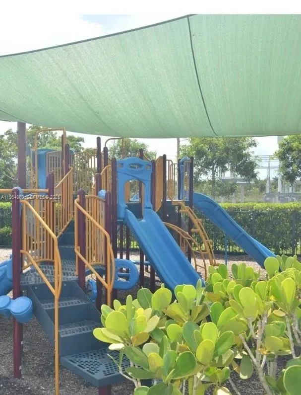 10620 Nw 88th St 223, Doral, Florida 33178, Doral, Florida 33178, 3 Bedrooms Bedrooms, ,2 BathroomsBathrooms,Residential Lease,For Rent,10620 Nw 88th St 223, Doral, Florida 33178,A11964869